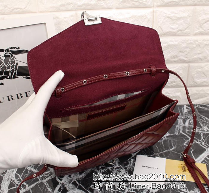 BURBERRY巴寶莉 時裝秀 主打配飾 羔羊皮斜挎包 18235  Bhq1036